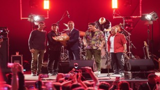 Şişlide Duman konseriyle 19 Mayıs kutlandı