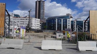 Şişlideki gökdelen inşaatına beton bariyer