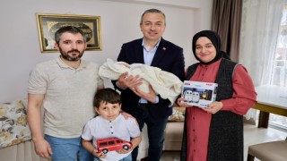 Sivas Belediyesi işitme engelli ebeveynlerin kulağı oluyor