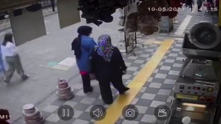 Sokaklarda aradığı altınını sosyal medyadan buldu