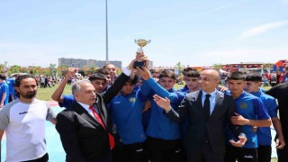 Sporcu fabrikası değil şampiyonluk fabrikası