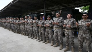 Suriyede görev yapacak özel harekat polisleri dualarla uğurlandı