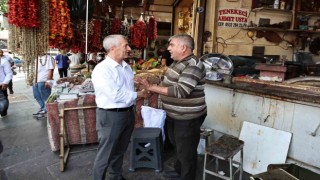 Tahmazoğlu esnaf ve vatandaşlarla bir araya geldi