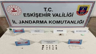 Tarih eser satmaya çalışan şahıslar jandarma tarafından yakalandı