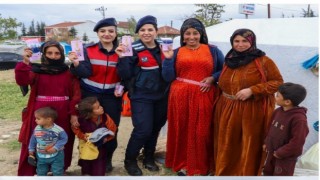 Tarım işçisi kadınlara KADES uygulaması tanıtıldı