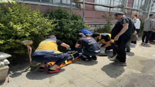 Temizlik yaparken 5 metre yükseklikten beton zemine düştü