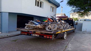 Tescilsiz 79 motosiklet otoparka çekildi
