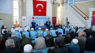 Trabzonlu hacılar kutsal topraklara uğurlanıyor