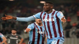 Trabzonsporun Nijeryalı forveti Paul Onuachu maçı tamamlayamadı