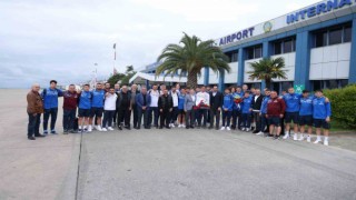 Trabzonsporun şampiyon U19 Takımı Trabzona geldi