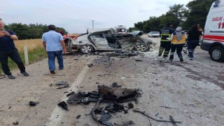 Trafik kazası sonrası ortalık savaş alanına döndü