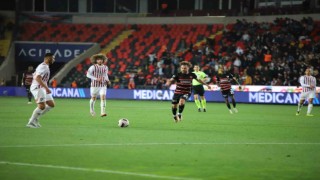 Trendyol Süper Lig: Gaziantep FK: 1 - Hatayspor: 1 (İlk yarı)