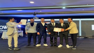 Türkiye ve Dünya Şampiyonu kuaför, meslektaşlarını puanladı