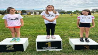 U10 kızlar atletizm yarışlarında il birincisi belli oldu