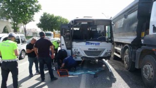 Üç aracın karıştığı kazada 1 kişi yaralandı