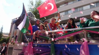 Uluslararası Gül Festivali Ispartada renkli görüntülerle başladı
