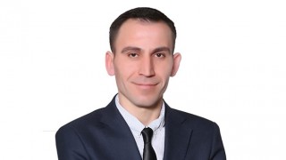Ümit Demiroğlu: Sarayda Tasarrufa Gidilecek Mi?!