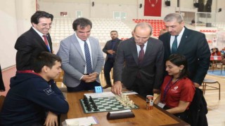 ÜNİLİG Satranç Türkiye Şampiyonası, Sivasta başladı