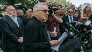 Ünlü oyuncu Robert De Nirodan Trumpa: “Palyaçonun teki”