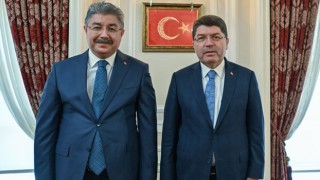 Vali Yılmaz’dan Bakan Tunç ve Komutan Çetin’e Ziyaret
