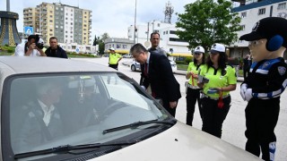 Vali Yılmaz'dan Trafik Haftası Mesajı: "Hayatla Yarışılmaz!"