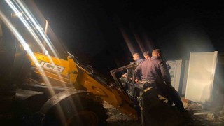 Yağışla birlikte mahsur kalan 70 vatandaşı ekipler kurtardı