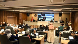 Yeşilyurt Belediye Meclisi olağanüstü toplantısını yaptı