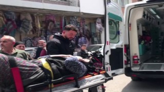 Yolun karşısına geçmek isteyen yaşlı kadına hafif ticari araç çarptı