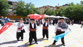 Yüzlerce öğrenci ve veliden anlamlı etkinlik