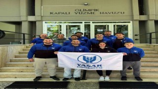 Yüzmede madalyaları topladılar
