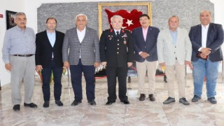 Zeytin üreticilerinden jandarmaya teşekkür