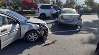 Zincirleme trafik kazası: 1 yaralı