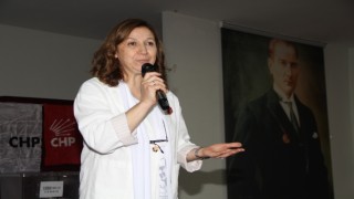 17 yıllık Kadın Kolları Başkanı Esen Çınar, güven tazeledi