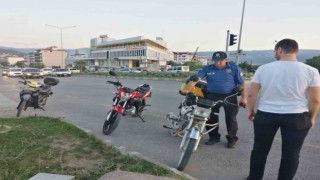 5 motosiklet trafikten men edildi, binlerce lira para cezası kesildi