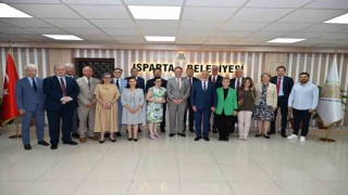 AB büyükelçileri Ispartada Başkan Başdeğirmen ile bir araya geldi