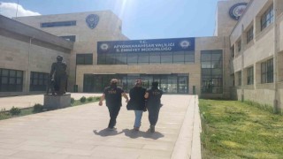 Afyonkarahisarda FETÖnün adliye yapılanmasında yer alan kaçak şahıs yakalandı