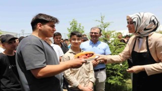 Afyonkarahisarda yaz şenliği düzenlendi