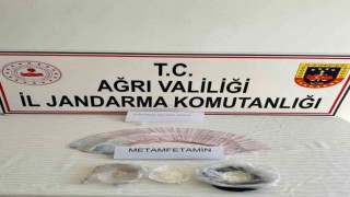 Ağrıda uyuşturucu operasyonu: 109 gram metamfetamin ele geçirildi