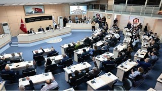 AK Partili üye istifa edince, CHPnin meclisteki sandalye sayısı arttı