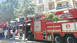 Aksarayda baca yangını paniğe neden oldu