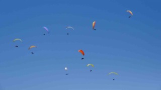Akşehir 11. Uluslararası XC OPEN 2024 Yamaç Paraşüt Mesafe Yarışması başladı