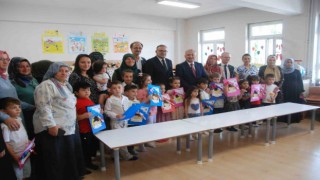 Akşehirde 17 bin öğrenci karne alıp yaz tatiline girdi