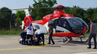 Ambulans helikopterler erken doğum riski olan genç kadın için havalandı