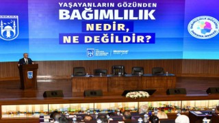 Ankara Büyükşehir Belediyesinden Bağımlılık Nedir, Ne Değildir? paneli