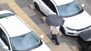 Ankarada sağanak yağış etkili oldu