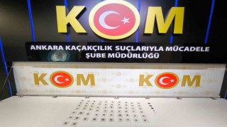 Ankarada tarihi eser operasyonu: 67 adet sikke altın ele geçirildi