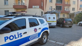 Anneannesine bayramlaşmaya giden çocuk 9. kattan düştü