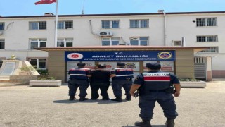 Antalyada 22,5 yıl kesinleşmiş hapis cezası ile aranan şahıs, operasyonla yakalandı