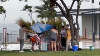 Antalyada şaşırtan hava değişimi: 38 dereceli gök gürültülü sağanak