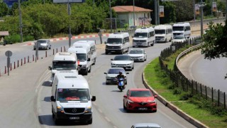 Antalyada servisçiler korsana isyan etti
